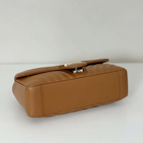 Replica GICCI GG Marmont medium shoulder bag brown leather