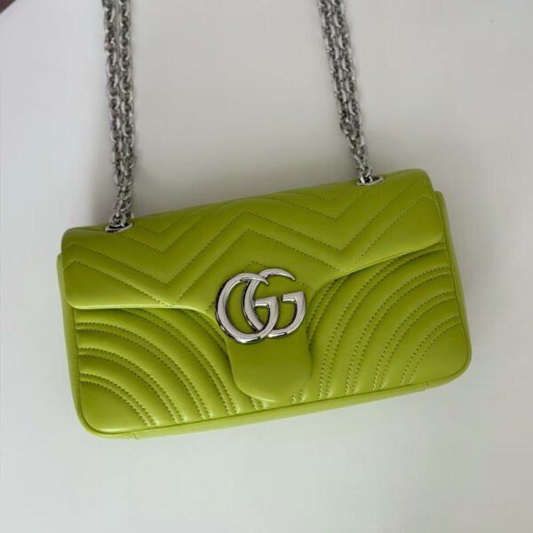 Replica Gucci GG Marmont medium shoulder bag