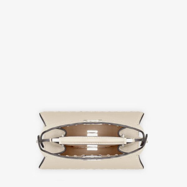 Replica fendi peekaboo iseeu petite beige