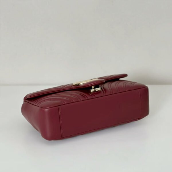 replica GG Marmont medium shoulder bag Rosso Ancora red
