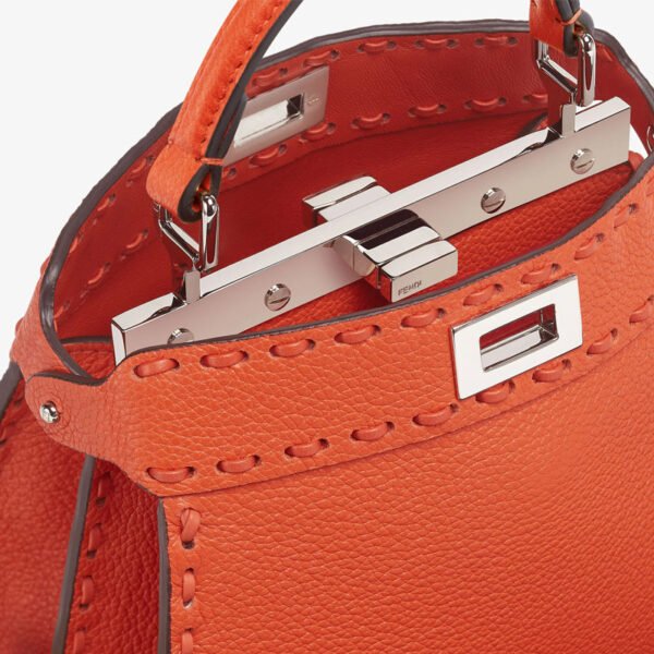 Replica fendi peekaboo iseeu petite bag