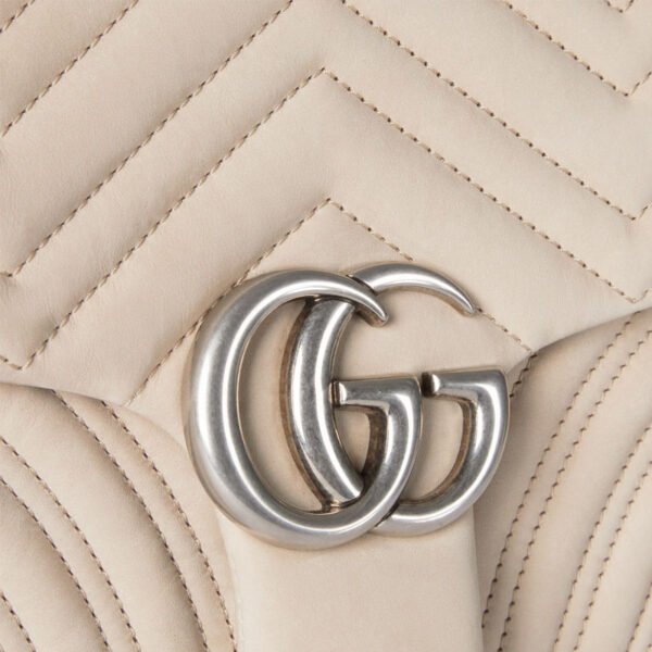 Replica GUCCI GG Marmont medium shoulder bag