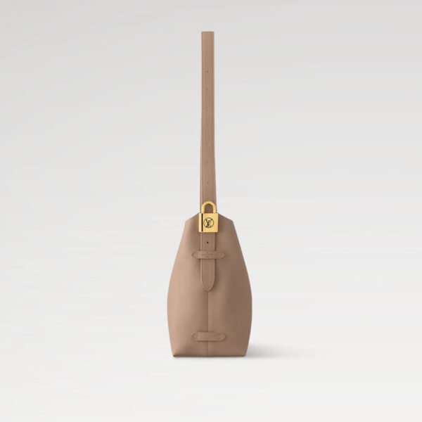 Replica lv low key hobo pm