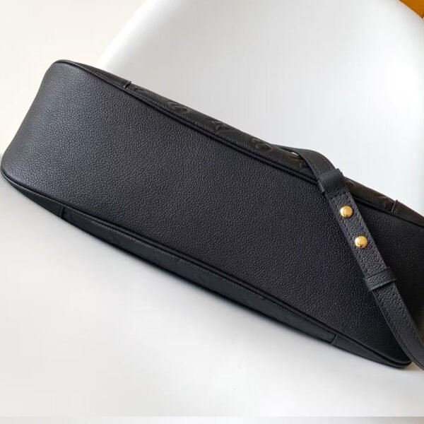 LV M13706